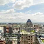2B 2Ba Luxury Downtown Suite Rooftop Deck & Gym