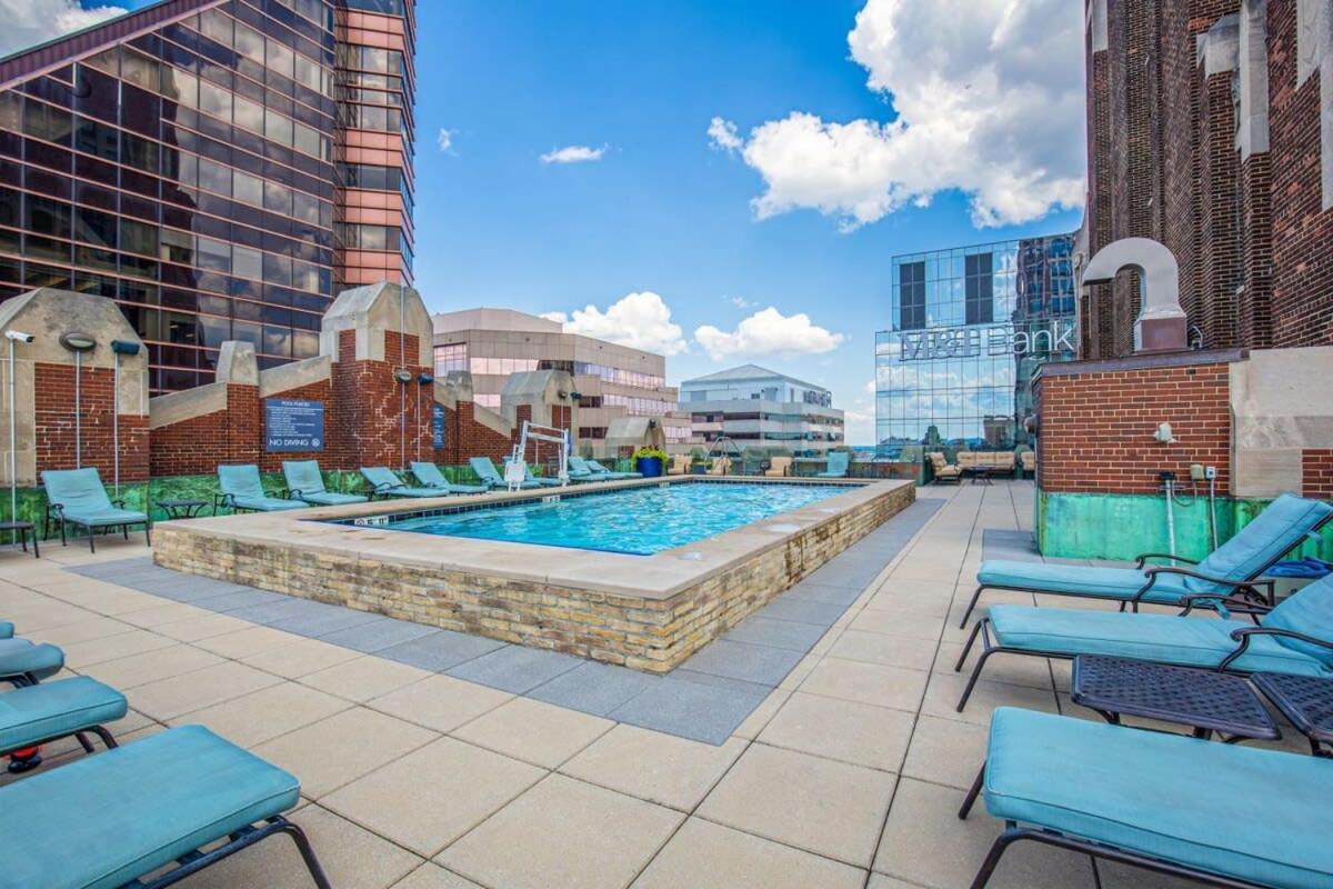 2b 2ba Luxury Downtown Rooftop Deck & Gym *